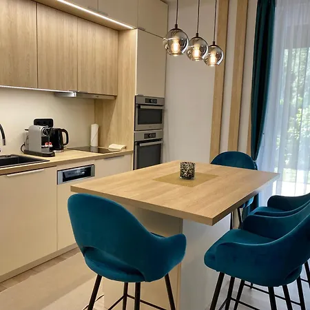 公寓 Nekem Fuered *